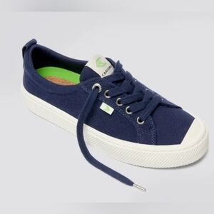 Cariuma Navy Blue and White Sneakers